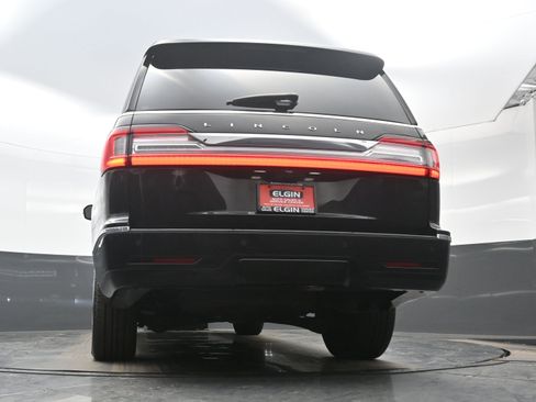 Used 2019 Lincoln Navigator L Reserve image 34