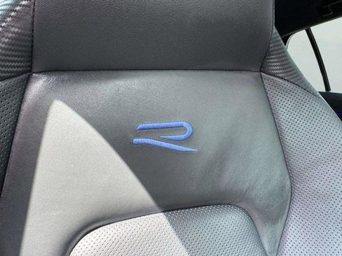 Used 2022 Volkswagen Golf R AWD/4WD image 54