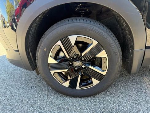 New 2026 Nissan Kicks SV w/ Cold Weather Package image 14