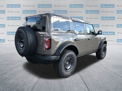 New 2025 Ford Bronco Badlands image 13