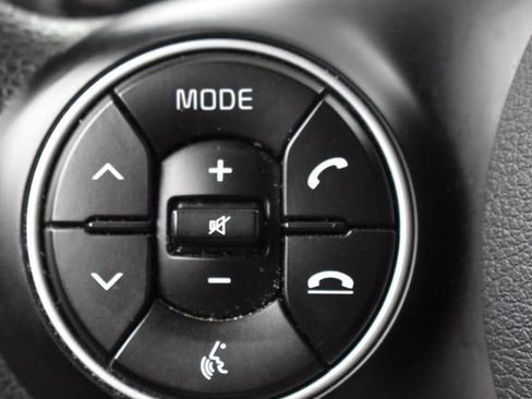 Certified 2020 Kia Soul LX FWD image 21