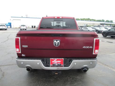 Used 2017 RAM 1500 Laramie AWD/4WD image 7