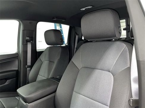 Used 2024 Chevrolet Colorado W/T image 19