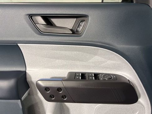 New 2026 Ford Maverick XLT w/ XLT Luxury Package FWD image 24