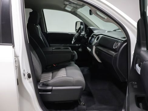 Used 2021 Toyota Tundra SR5 AWD/4WD image 22