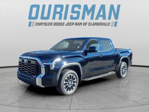 Used 2022 Toyota Tundra SR5 image 7