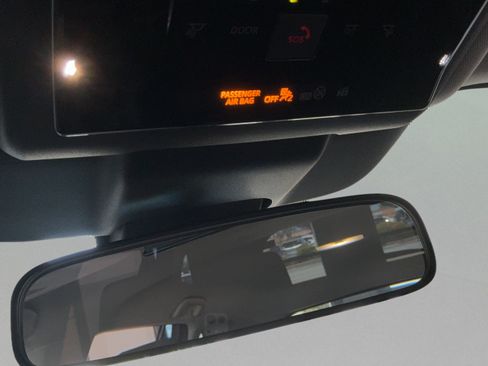 Used 2026 Toyota RAV4 LE AWD/4WD image 19
