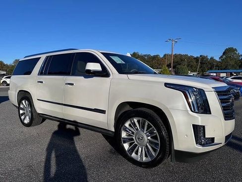 Used 2018 Cadillac Escalade ESV Platinum image 5