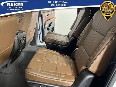 New 2026 Chevrolet Suburban High Country AWD/4WD image 15
