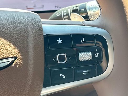 New 2026 Genesis GV70 2.5T Advanced image 34