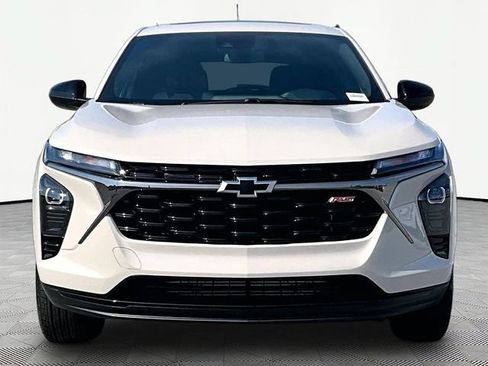 New 2026 Chevrolet Trax RS w/ Sunroof Package FWD image 2