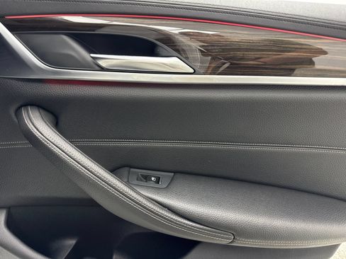 Used 2018 BMW 530i RWD image 45