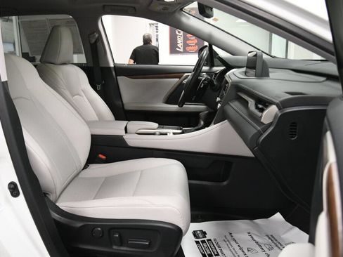Used 2021 Lexus RX 350L Premium w/ Premium Package AWD/4WD image 29