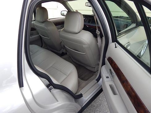 Used 2009 Mercury Grand Marquis LS image 16