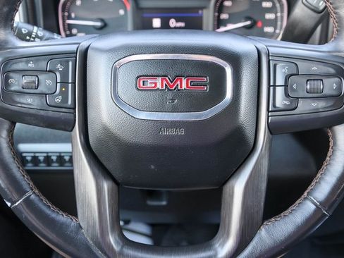 Used 2022 GMC Sierra 2500 AT4 w/ AT4 Preferred Package image 30