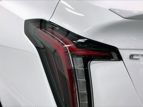 New 2026 Cadillac CT5 V w/ Technology Package image 38