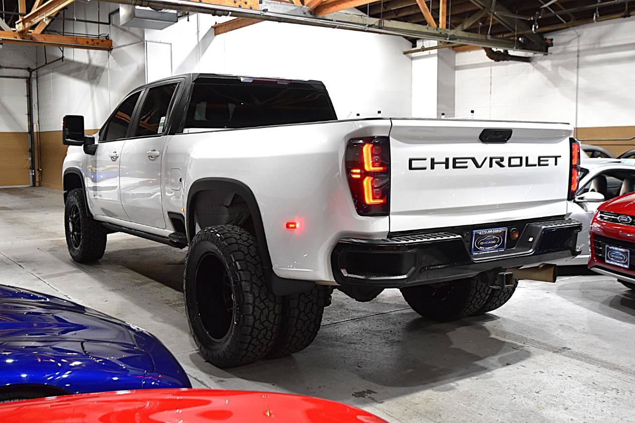 Used 2023 Chevrolet Silverado 3500 LT AWD/4WD image 11