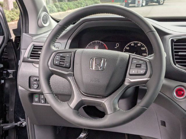 Certified 2025 Honda Ridgeline RTL image 24