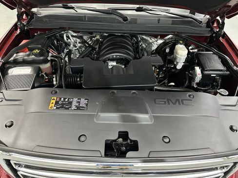 Used 2017 GMC Yukon SLT image 21