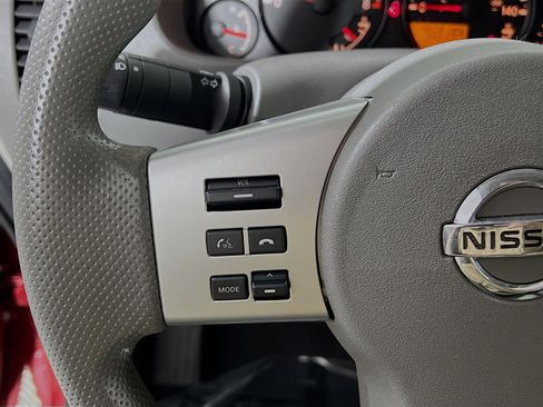Used 2019 Nissan Frontier SV image 19