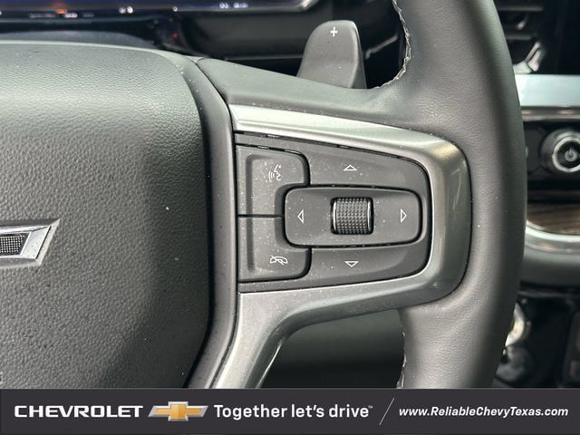 Used 2025 Chevrolet Silverado 1500 RST AWD/4WD image 16