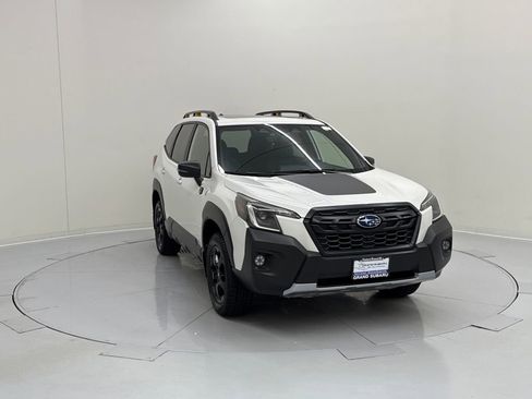 Used 2025 Subaru Forester Wilderness image 7