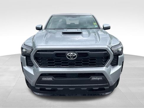 New 2026 Toyota Tacoma TRD Sport AWD/4WD image 8