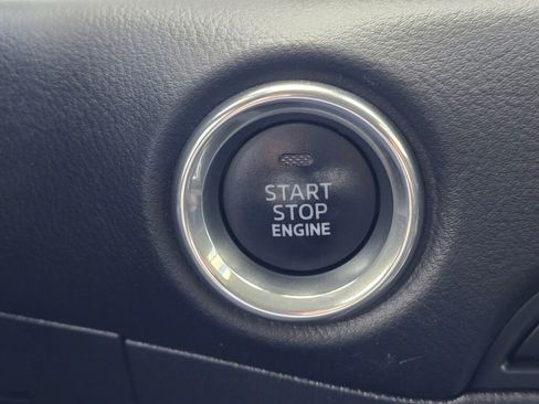 Used 2018 MAZDA CX-5 Touring w/ Preferred Equipment Package image 34