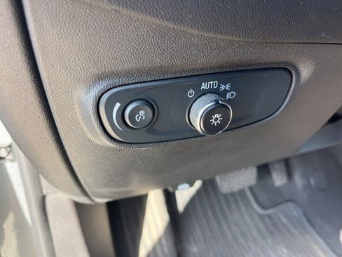 Used 2024 Chevrolet Equinox RS image 17