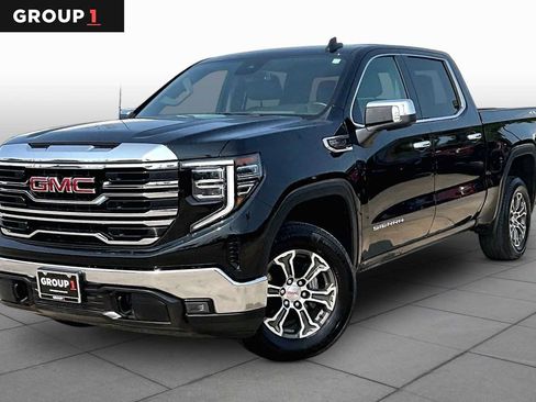 Used 2025 GMC Sierra 1500 SLT AWD/4WD image 1