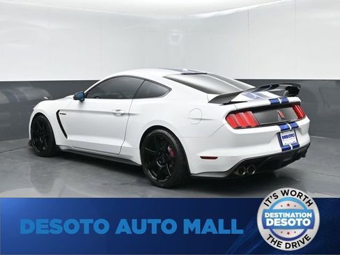 Used 2017 Ford Mustang Shelby GT350R w/ GT350R Equipment Group 920A RWD image 6