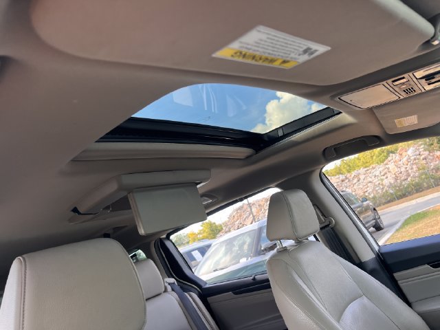Used 2019 Honda Odyssey Elite image 32