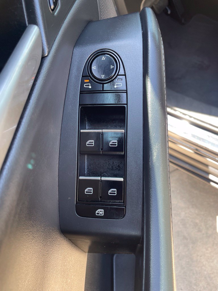 Used 2023 MAZDA CX-30 AWD 2.5 S w/ Select Package image 16