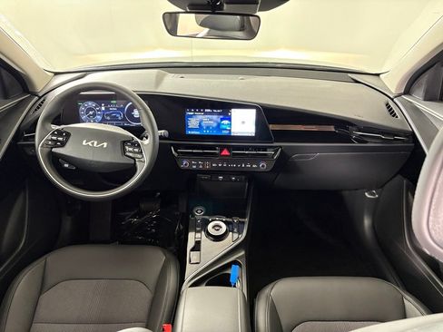 New 2026 Kia Niro Wind FWD image 35