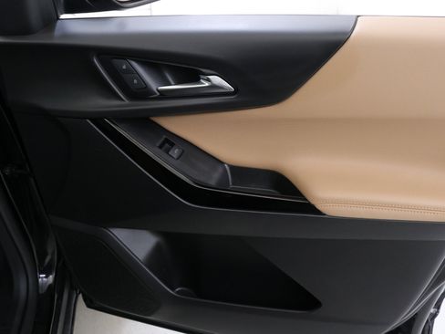 Used 2025 Chevrolet Equinox ACTIV w/ Safety and Technology Package image 30