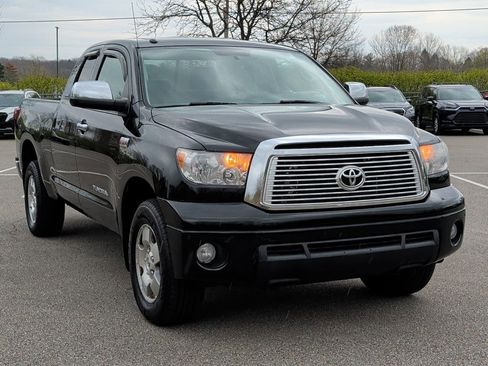 Used 2012 Toyota Tundra Limited w/ TRD Off-Road Pkg AWD/4WD image 14
