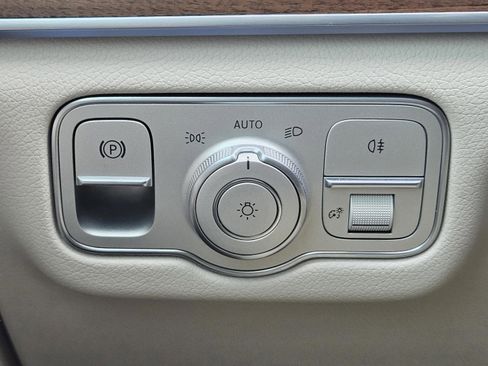 Certified 2026 Mercedes-Benz GLE 350 4MATIC image 14