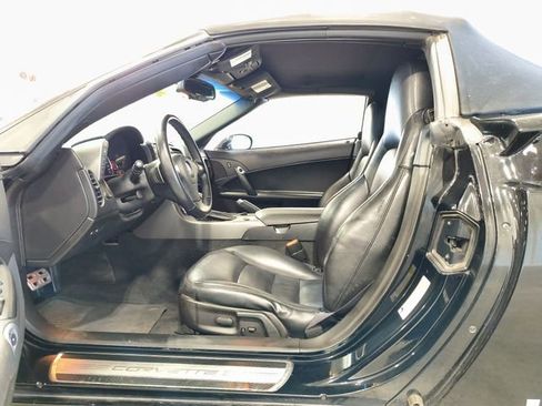 Used 2007 Chevrolet Corvette Convertible w/ Preferred Equipment Group RWD image 20