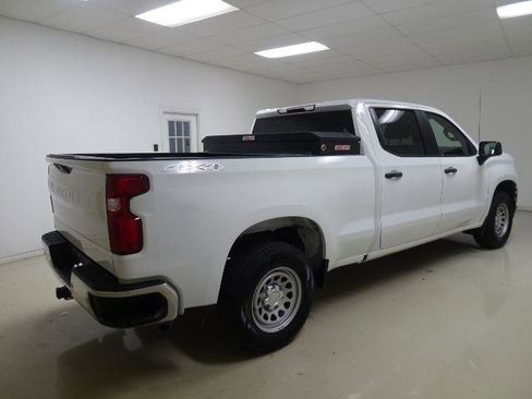 Used 2021 Chevrolet Silverado 1500 W/T w/ WT Value Package AWD/4WD image 6