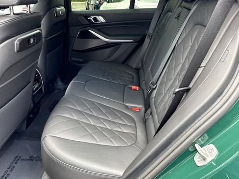 Used 2026 BMW X5 sDrive40i w/ M Sport Package RWD image 32