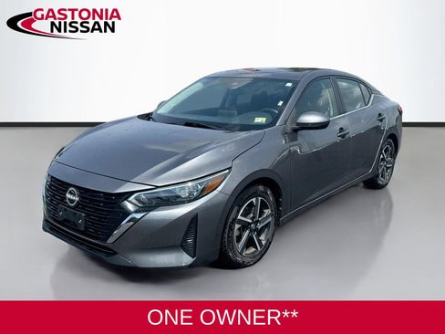 Used 2024 Nissan Sentra SV FWD image 3