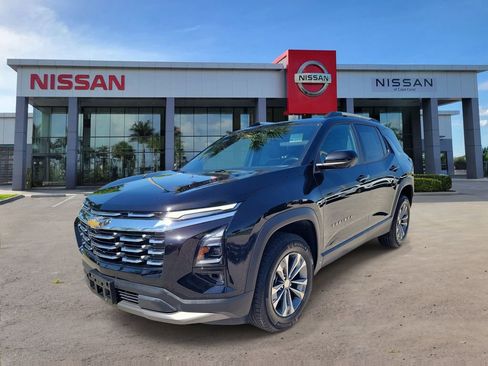 Used 2025 Chevrolet Equinox LT w/ Convenience Package II AWD/4WD image 10