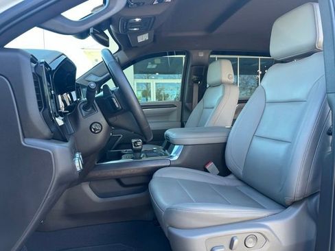 Used 2024 GMC Sierra 1500 SLT w/ SLT Premium Plus Package image 12