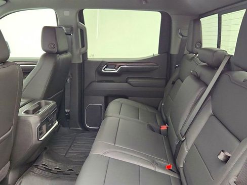 Used 2026 GMC Sierra 1500 SLT image 20
