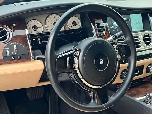 Used 2011 Rolls-Royce Ghost RWD image 9