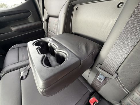 Used 2024 GMC Sierra 1500 AT4X image 21