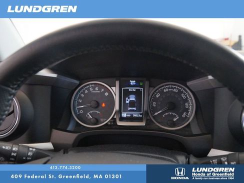 Used 2018 Toyota Tacoma SR5 image 21