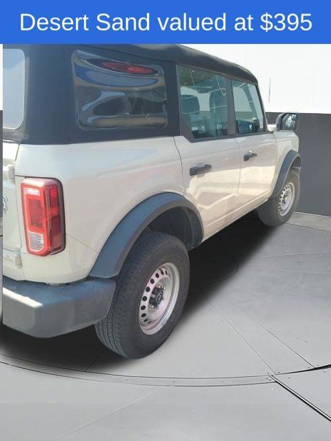 Used 2025 Ford Bronco 4-Door AWD/4WD image 3