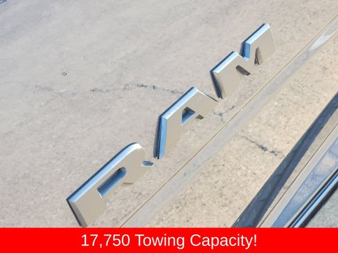 Used 2025 RAM 2500 Big Horn AWD/4WD image 18