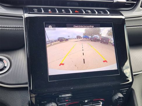 New 2025 Jeep Grand Cherokee Laredo w/ MOPAR Finishing Package image 13